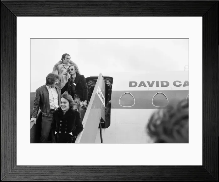 Framed Print : David Cassidy, singer, actor and musician, arrives at Luton Airport to start his Framed Print : David Cassidy, singer, actor and musician, arrives at Luton Airport to start his