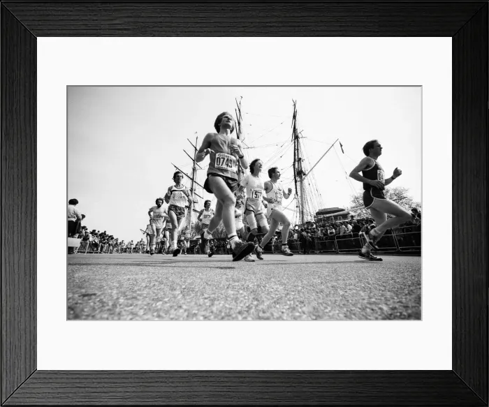 Framed Print : London Marathon 1982, Sponsored by Gillette, Sunday 9th May 1982
