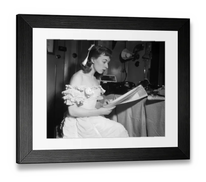 Framed Print : Actress June Whitfield takes over the lead after being understudy in Framed Print : Actress June Whitfield takes over the lead after being understudy in