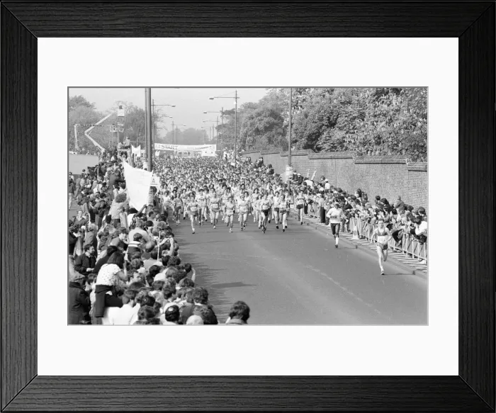 Framed Print : London Marathon 1982, Sponsored by Gillette, Sunday 9th May 1982