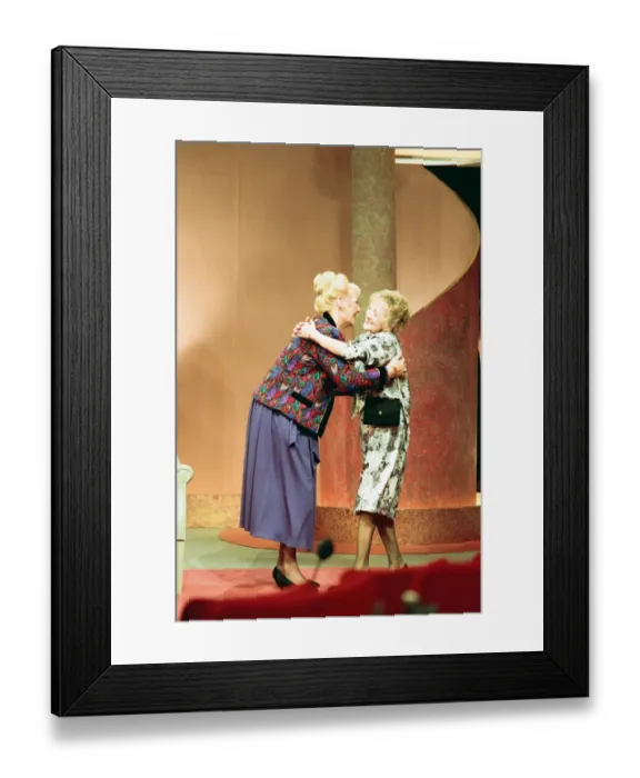 Framed Print : Michael Aspel surprises Liz Dawn for the TV show This is your Life