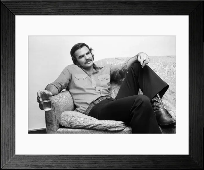 Framed Print : American actor Burt Reynolds at the Dorchester Hotel London. 6th July 1973 Framed Print : American actor Burt Reynolds at the Dorchester Hotel London. 6th July 1973