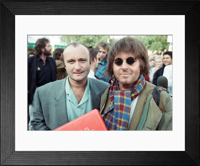 Framed Print : Michael Aspel surprises Phil Collins for the TV show This is your Life Framed Print : Michael Aspel surprises Phil Collins for the TV show This is your Life