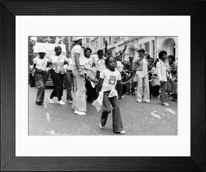 Framed Print : Atmosphere at the Notting Hill Carnival. 29th August 1976 Framed Print : Atmosphere at the Notting Hill Carnival. 29th August 1976