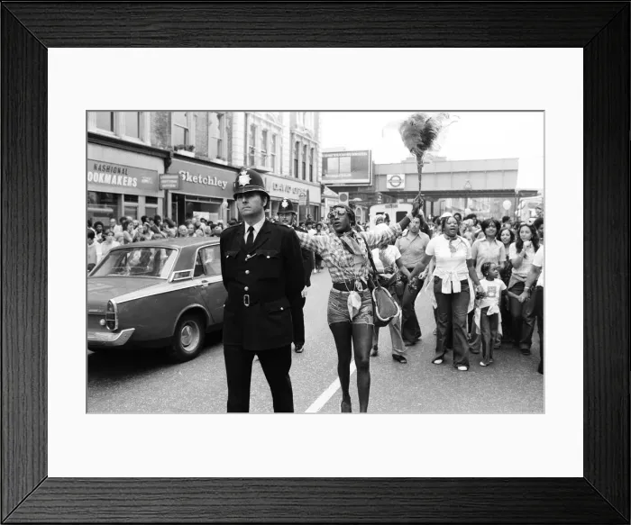 Framed Print : Atmosphere at the Notting Hill Carnival. 29th August 1976 Framed Print : Atmosphere at the Notting Hill Carnival. 29th August 1976