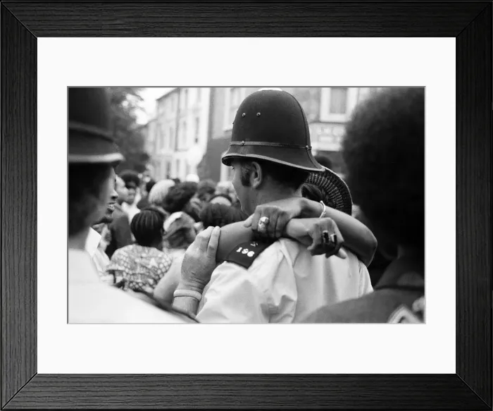 Framed Print : Atmosphere at the Notting Hill Carnival. Twenty-year-old Joanna Edward from Dominica
