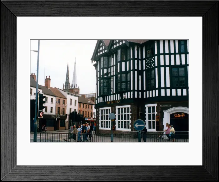 Framed Print : The Tally Ho pub in Coventry, which is to be a new nightclub. 21st July 1993 Framed Print : The Tally Ho pub in Coventry, which is to be a new nightclub. 21st July 1993