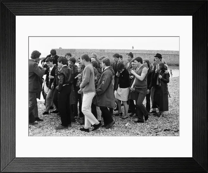 Framed Print : Mods, Brighton Beach, East Sussex, Monday 27th August 1979 Framed Print : Mods, Brighton Beach, East Sussex, Monday 27th August 1979