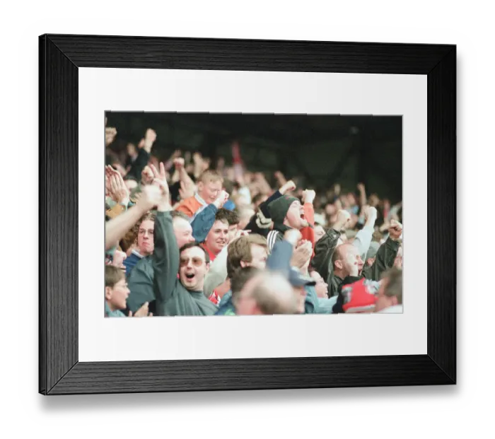 Framed Print : Sunderland 3-0 Everton, Premier league match at Roker Park Framed Print : Sunderland 3-0 Everton, Premier league match at Roker Park
