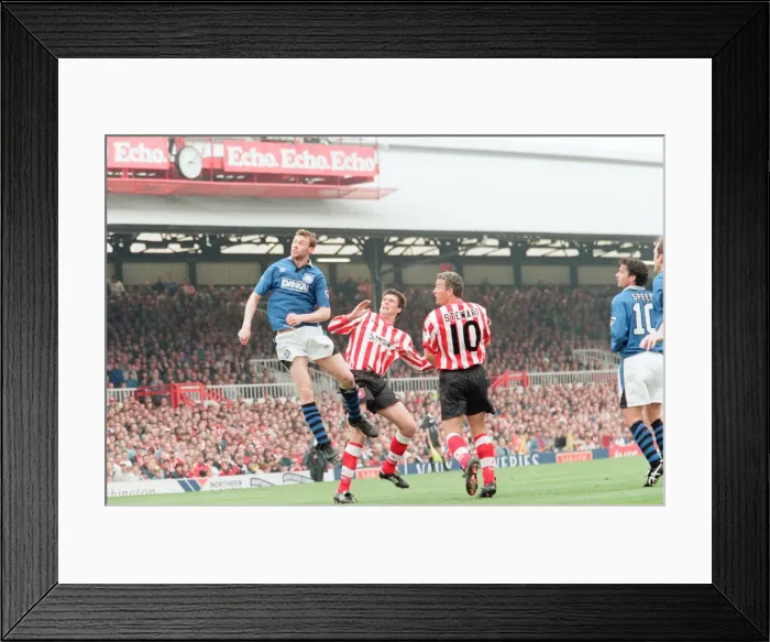 Framed Print : Sunderland 3-0 Everton, Premier league match at Roker Park