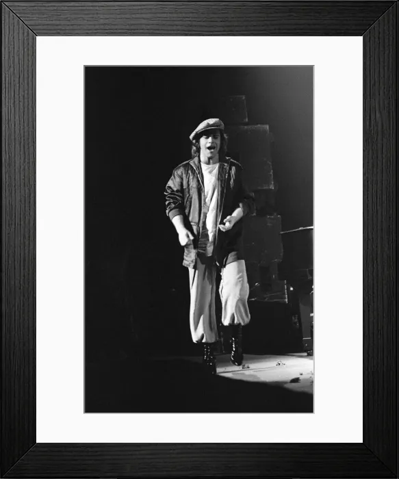 Framed Print : Elton John in concert at Birmingham Hippodrome. 21st April 1979 Framed Print : Elton John in concert at Birmingham Hippodrome. 21st April 1979