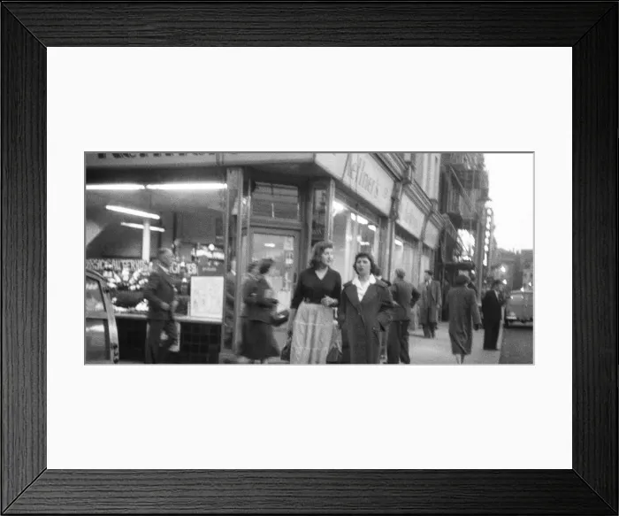 Framed Print : Street Scene, Soho, West London, 9th May 1956 Framed Print : Street Scene, Soho, West London, 9th May 1956