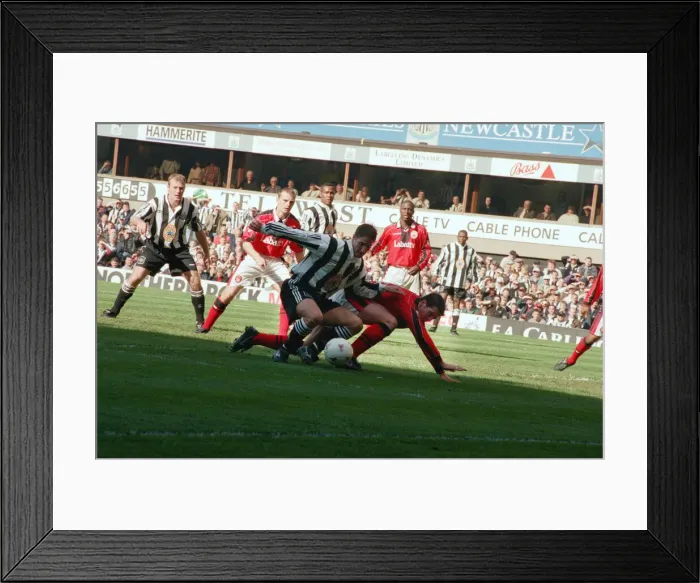 Framed Print : Newcastle United v Nottingham Forest, final score 5-0 to Newcastle United. Premier League Framed Print : Newcastle United v Nottingham Forest, final score 5-0 to Newcastle United. Premier League