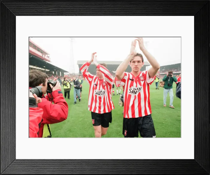 Framed Print : Sunderland 3-0 Everton, Premier league match at Roker Park Framed Print : Sunderland 3-0 Everton, Premier league match at Roker Park