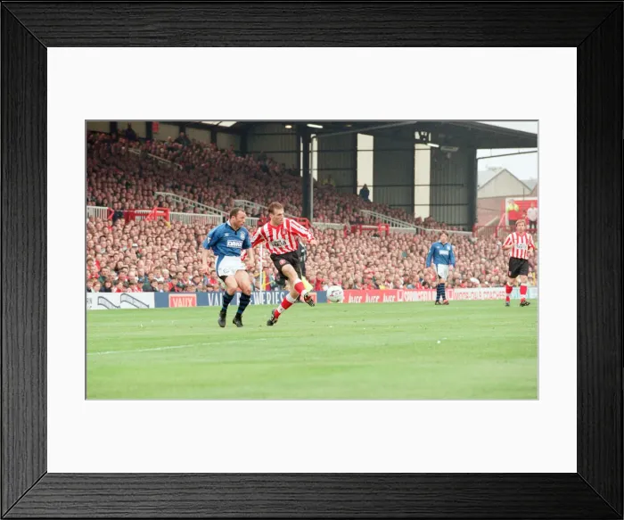 Framed Print : Sunderland 3-0 Everton, Premier league match at Roker Park Framed Print : Sunderland 3-0 Everton, Premier league match at Roker Park