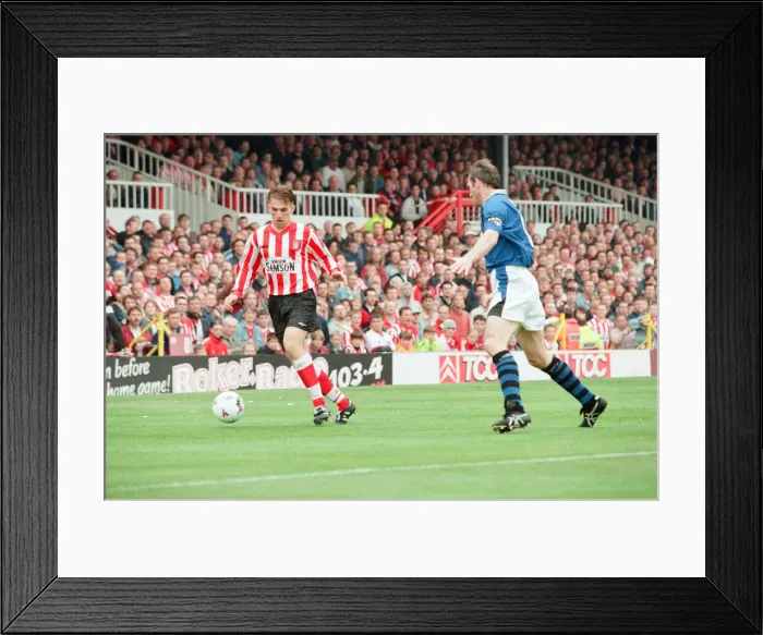 Framed Print : Sunderland 3-0 Everton, Premier league match at Roker Park