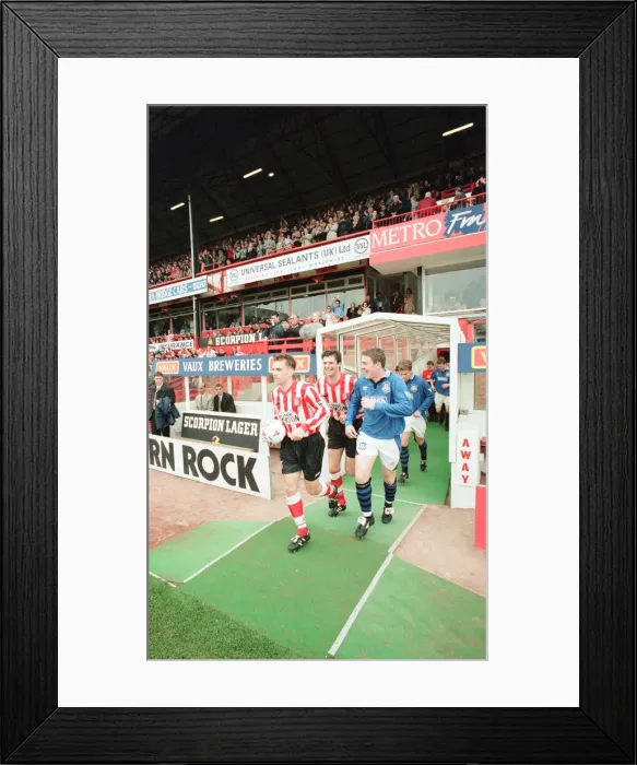 Framed Print : Sunderland 3-0 Everton, Premier league match at Roker Park Framed Print : Sunderland 3-0 Everton, Premier league match at Roker Park