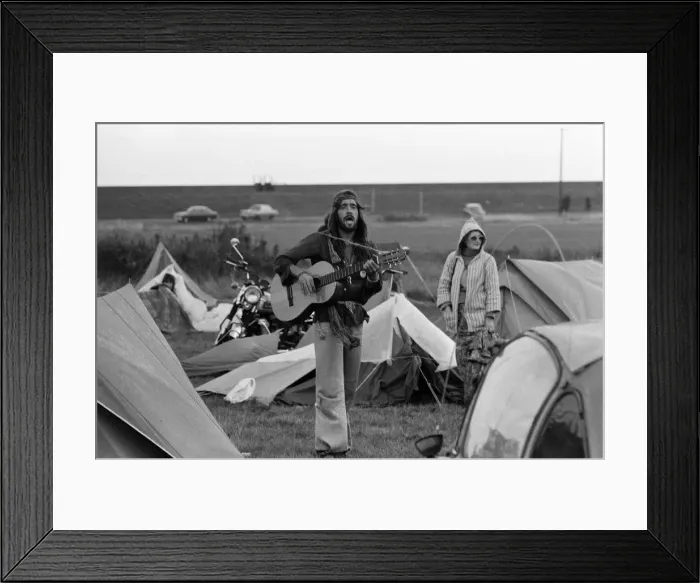 Framed Print : The Seasalter Pop Festival, Kent. 28th August 1976 Framed Print : The Seasalter Pop Festival, Kent. 28th August 1976