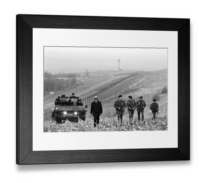 Framed Print : British troops patrolling the Berlin Wall between East and West Germany