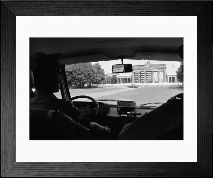 Framed Print : Views of the Berlin Wall, Germany. Pictured are Royal Military Police. 7th August 1986 Framed Print : Views of the Berlin Wall, Germany. Pictured are Royal Military Police. 7th August 1986