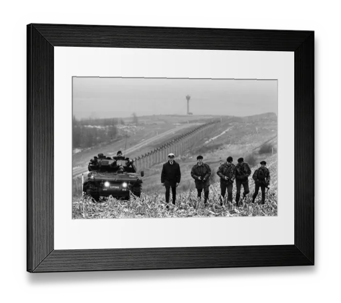Framed Print : British troops patrolling the Berlin Wall between East and West Germany