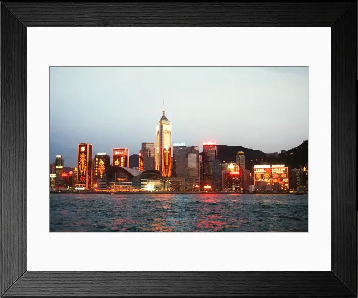 Framed Print : General view of the illuminated skyline at night time in Hong Kong Framed Print : General view of the illuminated skyline at night time in Hong Kong