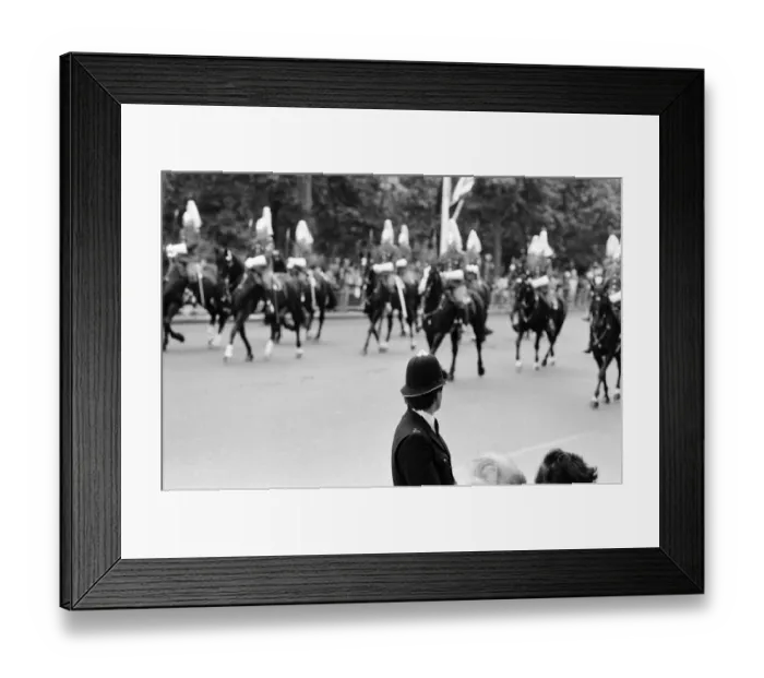 Framed Print : Scenes of great activity in The Mall as a rehearsal for the Royal Wedding takes place Framed Print : Scenes of great activity in The Mall as a rehearsal for the Royal Wedding takes place