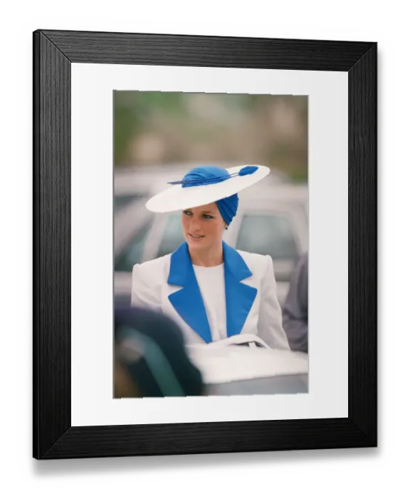 Framed Print : Prince and Princess of Wales Official Visit to the Arab States in the Persian Gulf Framed Print : Prince and Princess of Wales Official Visit to the Arab States in the Persian Gulf