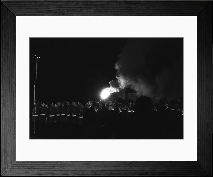 Framed Print : The firework show watched by half a million people in Londons Hyde Park