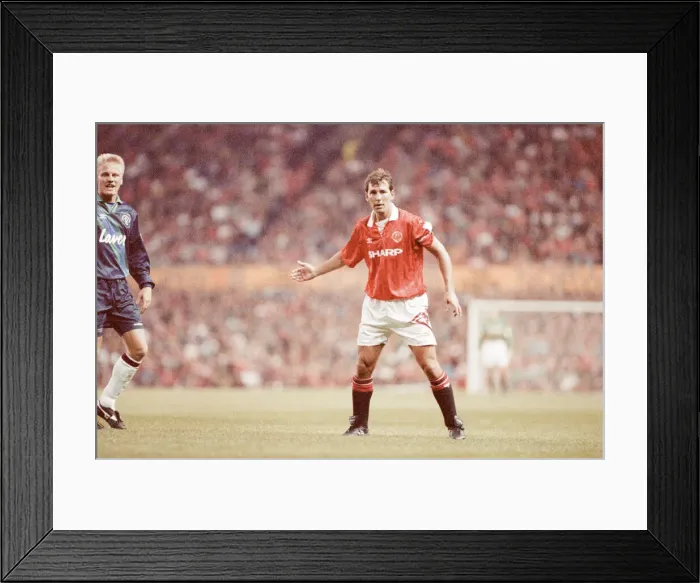 Framed Print : Manchester United v Sheffield United, Premier League match at Old Trafford Framed Print : Manchester United v Sheffield United, Premier League match at Old Trafford