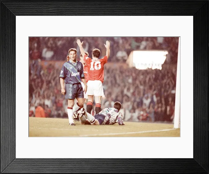 Framed Print : Manchester United v Sheffield United, Premier League match at Old Trafford