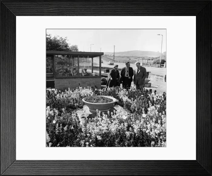 Framed Print : Britain in Bloom judges in Guisborough. 1971 Framed Print : Britain in Bloom judges in Guisborough. 1971
