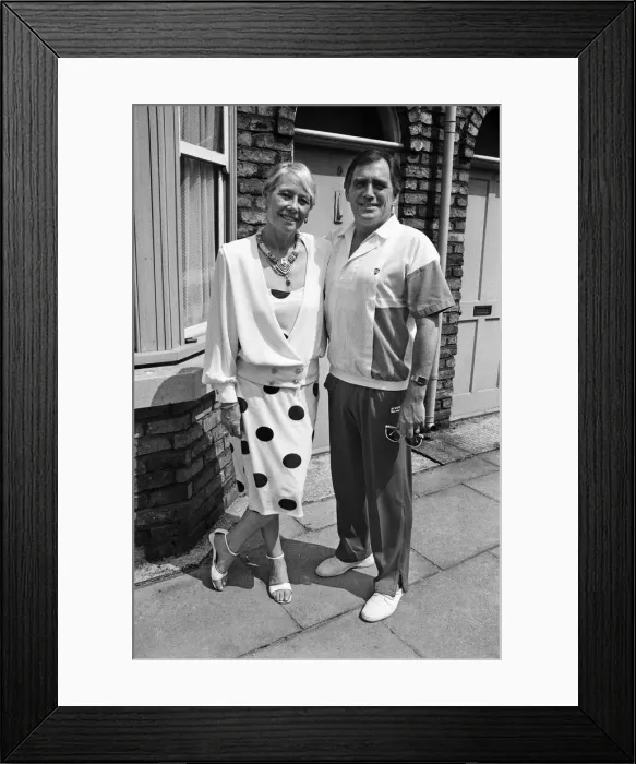 Framed Print : Actor Bill Tarmey (Jack Duckworth) is welcomed back to Granada TVs