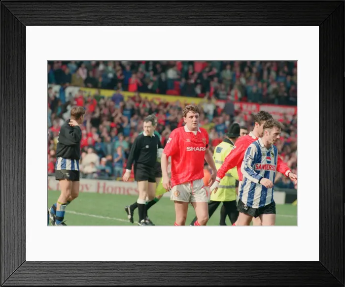 Framed Print : Steve Bruce, pictured at the end of the match, after scoring the 96th minute winner for Framed Print : Steve Bruce, pictured at the end of the match, after scoring the 96th minute winner for