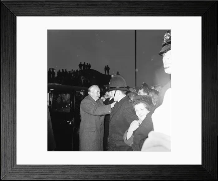 Framed Print : Policemen hold back the crowds as Prime Minister Harold Wilson (1916 - 1995 Framed Print : Policemen hold back the crowds as Prime Minister Harold Wilson (1916 - 1995