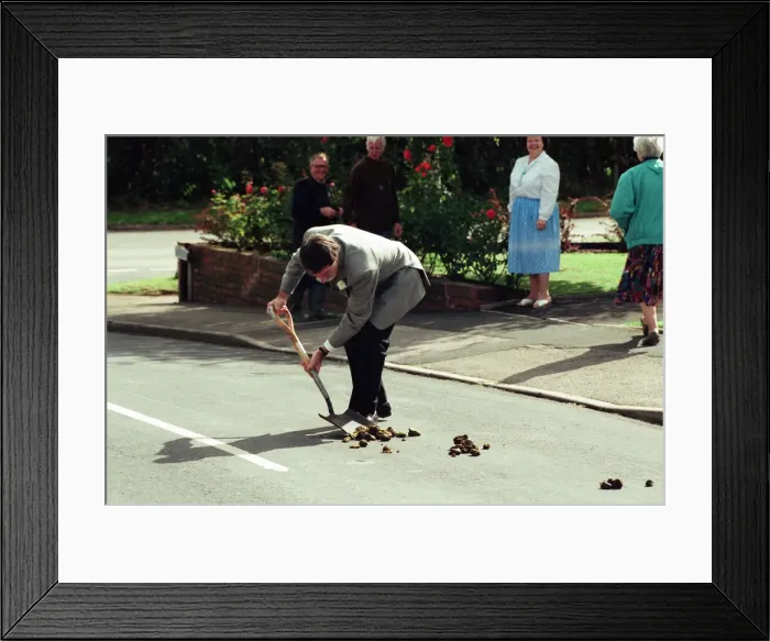 Framed Print : Preaprations in Hartlebury, Worcestershire, which has reached the national finals of