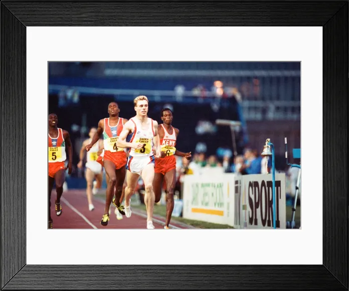 Framed Print : Middle-distance runner Tom McKean during the Dairy Crest Games at Crystal Palace