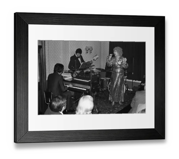 Framed Print : Actress Liz Dawn appears in a cabaret act. May 1982 Framed Print : Actress Liz Dawn appears in a cabaret act. May 1982