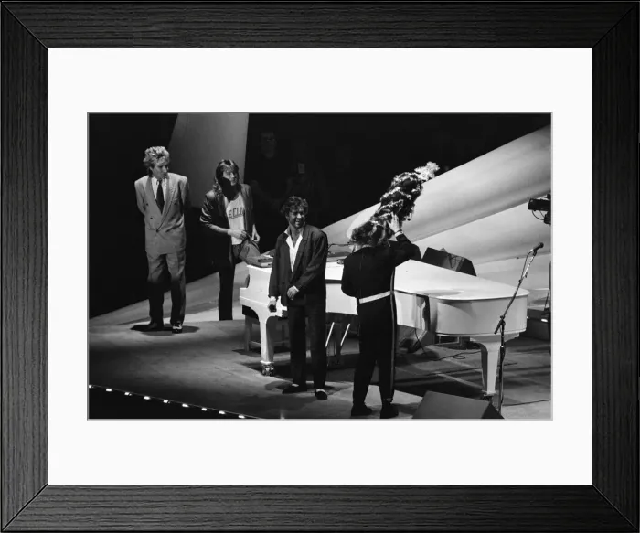 Framed Print : Elton John in concert during his Ice on Fire Tour, pictured performing at Wembley Arena Framed Print : Elton John in concert during his Ice on Fire Tour, pictured performing at Wembley Arena
