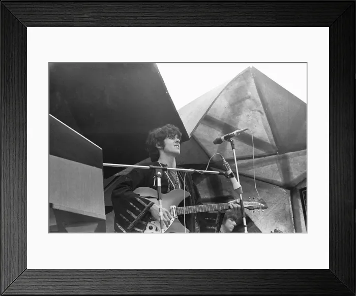 Framed Print : Donovan performing on stage at the 1967 National Jazz and Blues Festival at Royal Windsor Framed Print : Donovan performing on stage at the 1967 National Jazz and Blues Festival at Royal Windsor