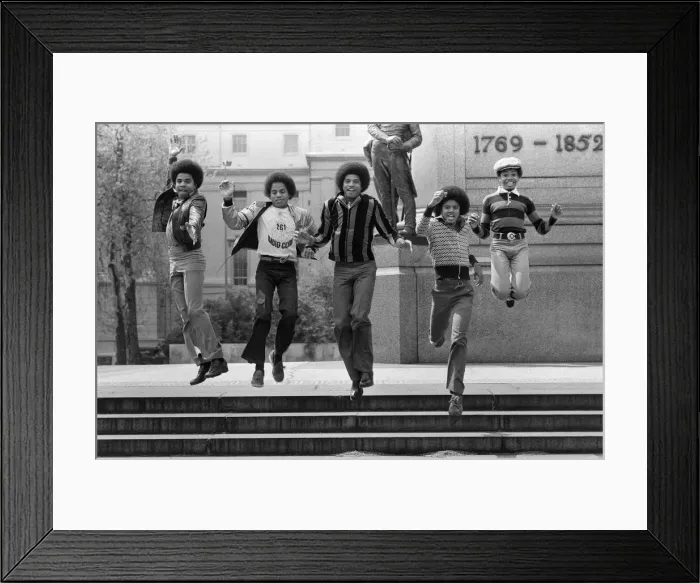 Framed Print : The Jackson 5 pop group pictured at Hyde Park Corner. They are Randy, 15, Michael, 18