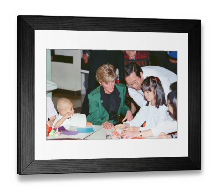Framed Print : HRH Princess Diana, The Princess of Wales with workers at the Honda factory in Tokyo