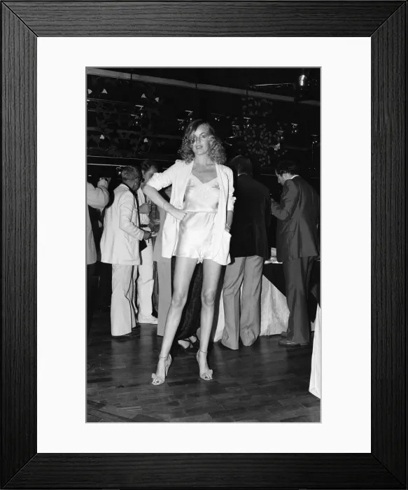 Framed Print : New nightclub Stringfellows in Covent Garden, London. 1st August 1980