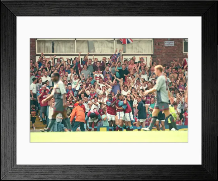 Framed Print : Mark Draper (number 8 - goal scorer out of shot) makes it 2 - 0 to Aston Villa against Framed Print : Mark Draper (number 8 - goal scorer out of shot) makes it 2 - 0 to Aston Villa against