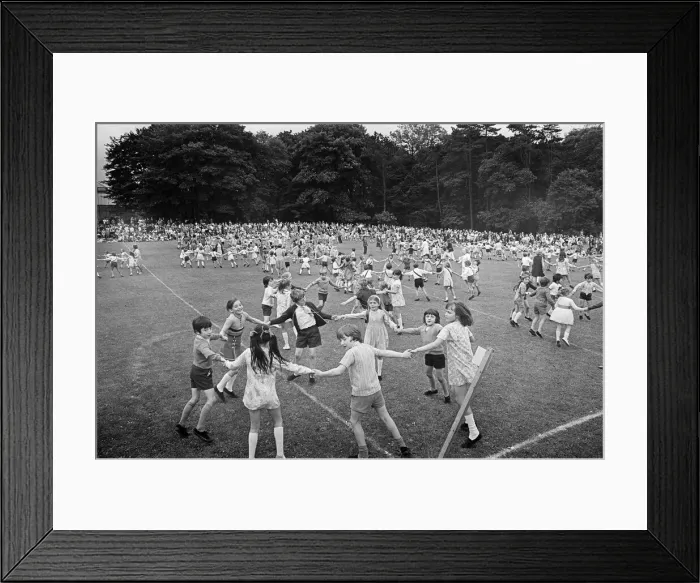 Framed Print : Children country dancing in Teesside. 1973 Framed Print : Children country dancing in Teesside. 1973