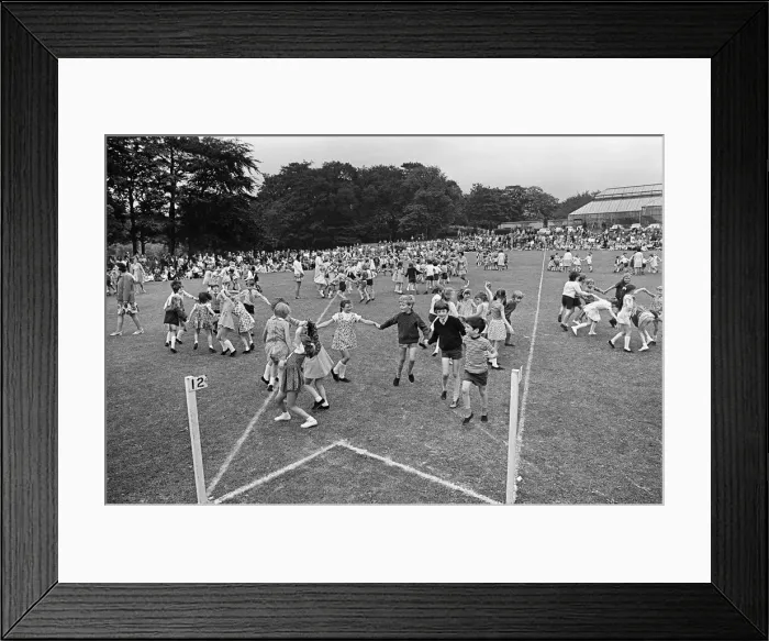 Framed Print : Children country dancing in Teesside. 1973 Framed Print : Children country dancing in Teesside. 1973