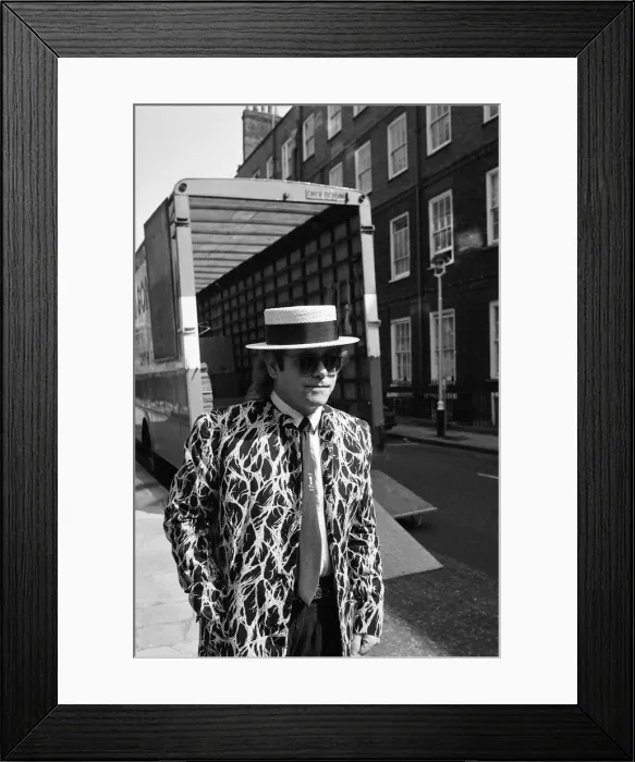 Framed Print : Elton John arriving at court. Elton is asking for a bigger share of the 20 million his Framed Print : Elton John arriving at court. Elton is asking for a bigger share of the 20 million his