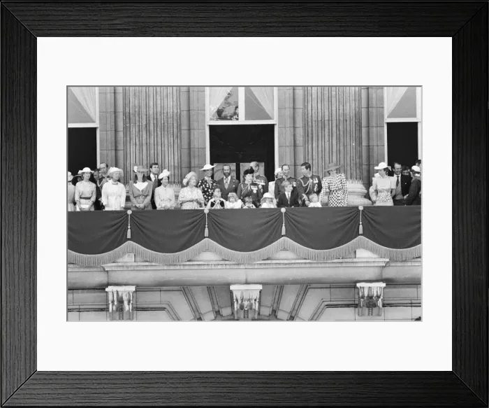 Framed Print : The Royal Family assemble on the balcony of Buckingham Palace for The Trooping of Framed Print : The Royal Family assemble on the balcony of Buckingham Palace for The Trooping of