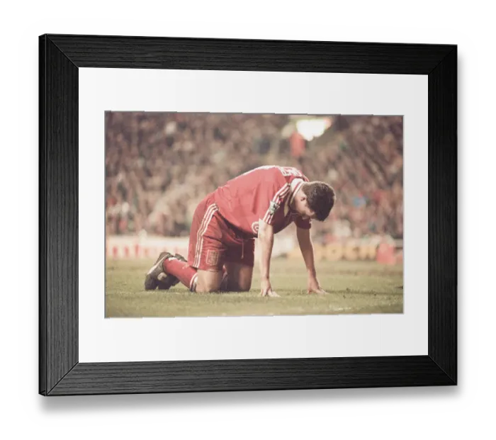 Framed Print : Liverpool 4-3 Newcastle United, premier league match at Anfield, Wednesday 3rd April 1996 Framed Print : Liverpool 4-3 Newcastle United, premier league match at Anfield, Wednesday 3rd April 1996
