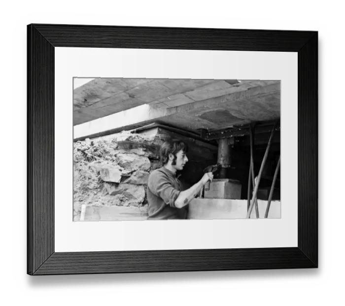 Framed Print : The lifting of the Old Shambles in the centre of Manchester begins with a lift of about Framed Print : The lifting of the Old Shambles in the centre of Manchester begins with a lift of about